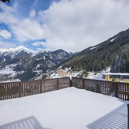 Lägenhet Charming With Patio Bad Gastein
